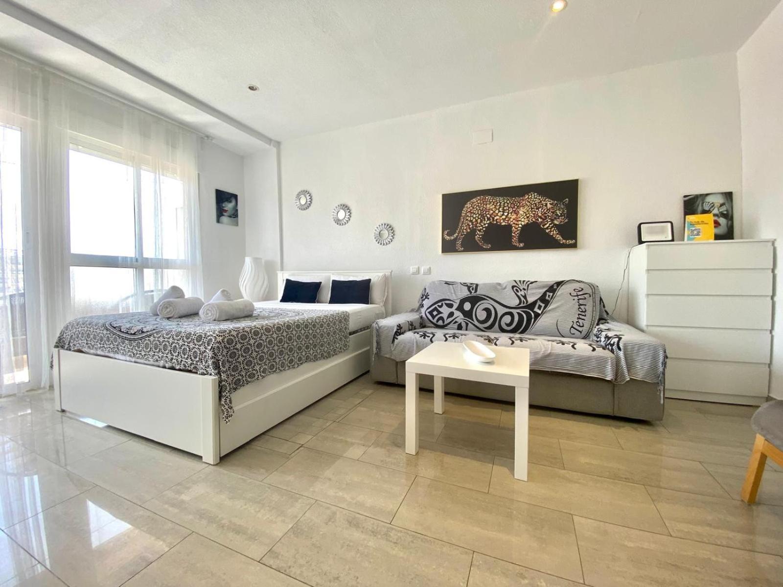 Riscal 6 By United Renters Apartment Alicante Ngoại thất bức ảnh